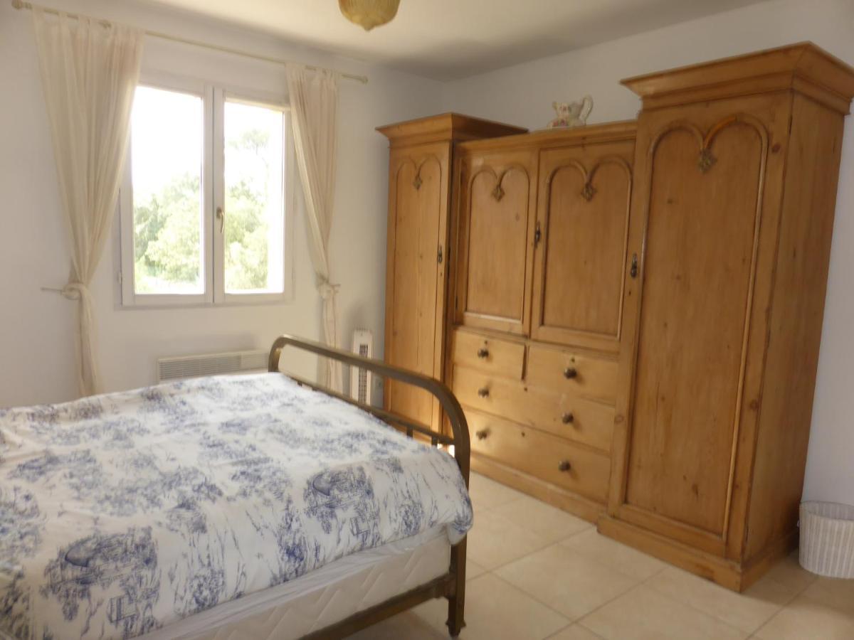 Le Manoir De Flassans Bagian luar foto