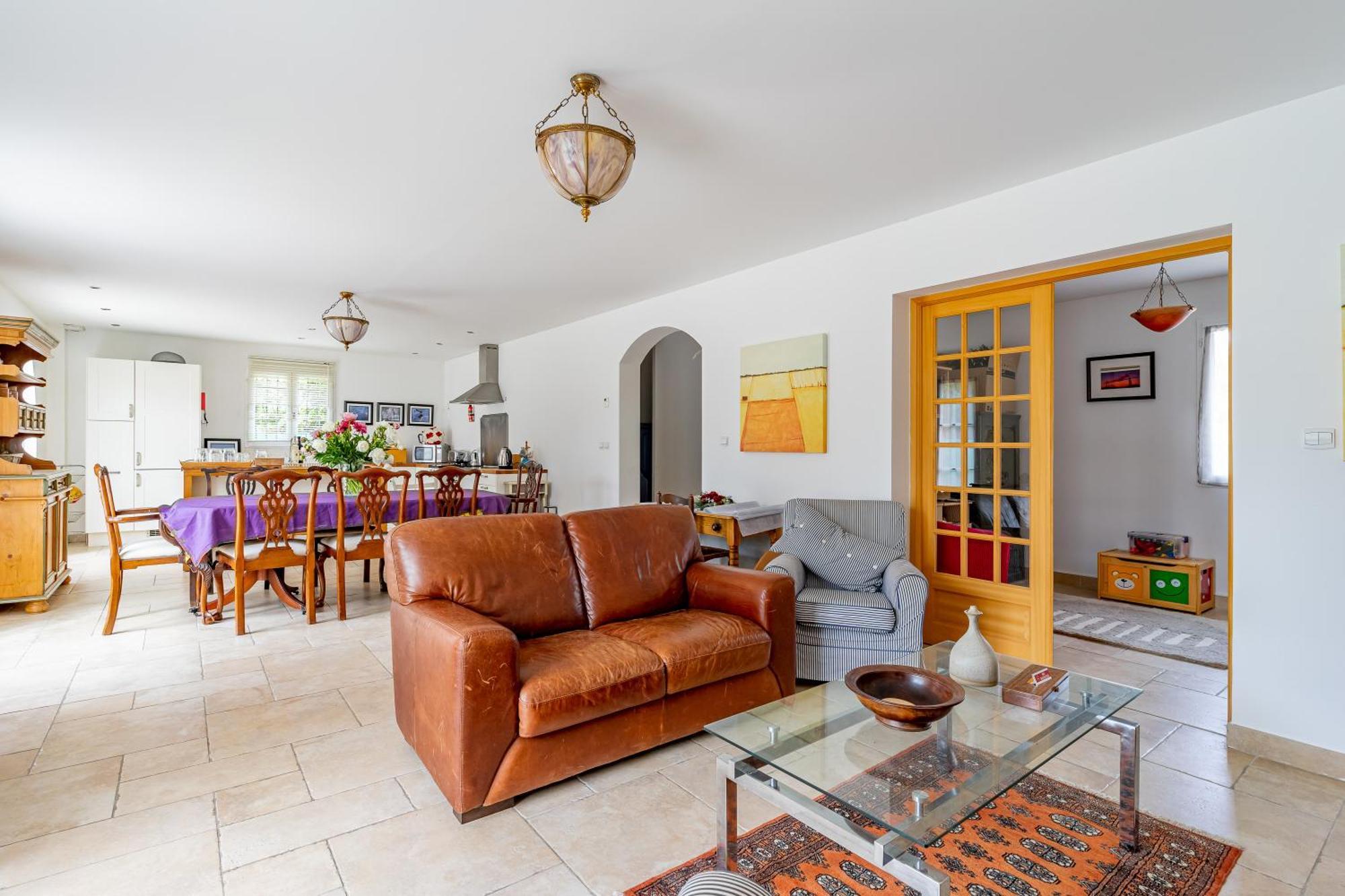 Le Manoir De Flassans Bagian luar foto